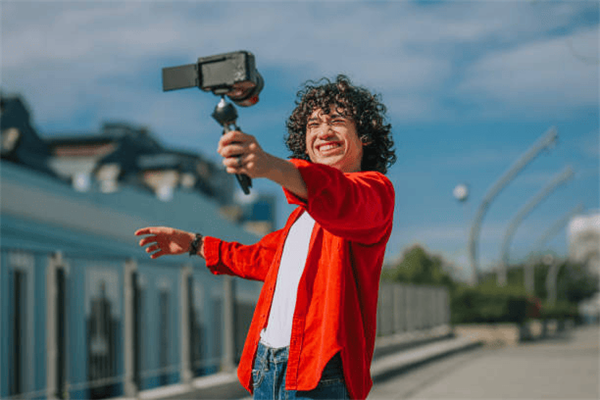 Perubahan Kebijakan TikTok di AS: Apa yang Perlu Diketahui Penjual Cross-Border Indonesia tentang Pasar Global