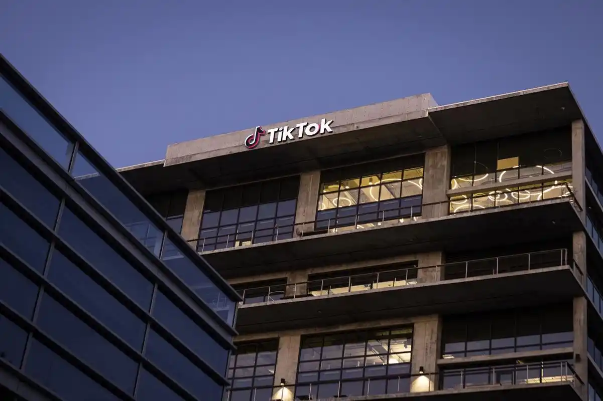 Dari Kerja Sama Sekali Jadi Kemitraan Jangka Panjang: Kolaborasi Kreator TikTok untuk Merek Fashion Indonesia