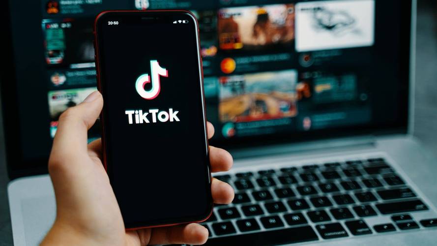 可联系的 TikTok 创作者清单:外联流程模板
