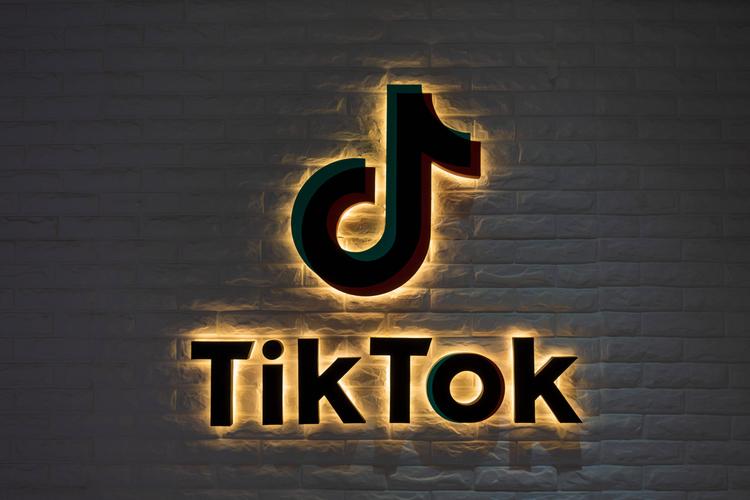 Toko Sepi? Petakan Dulu Jalur Traffic TikTok Shop dari Konten